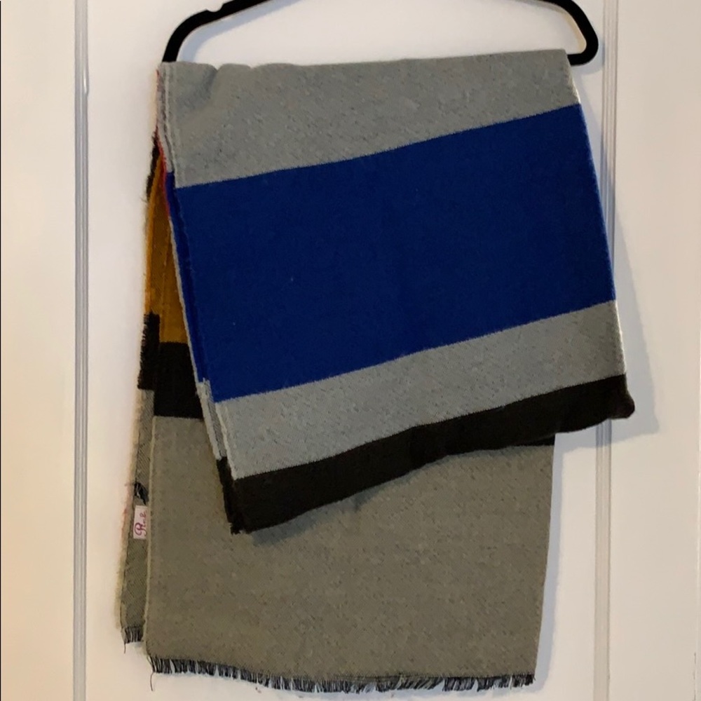 Oversized color block scarf